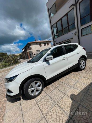 Nissan Qashqai 1.5 dCi 110cv Tekna CERCHI CLIMA CRUISE PDC MULTIFUNZIONE