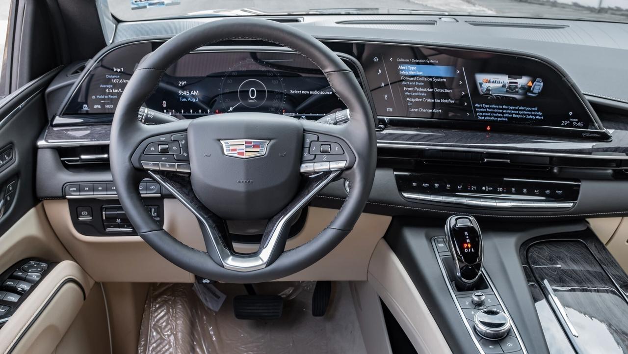 Cadillac Escalade 2024 - 6.2L V8 ESV Premium Luxury