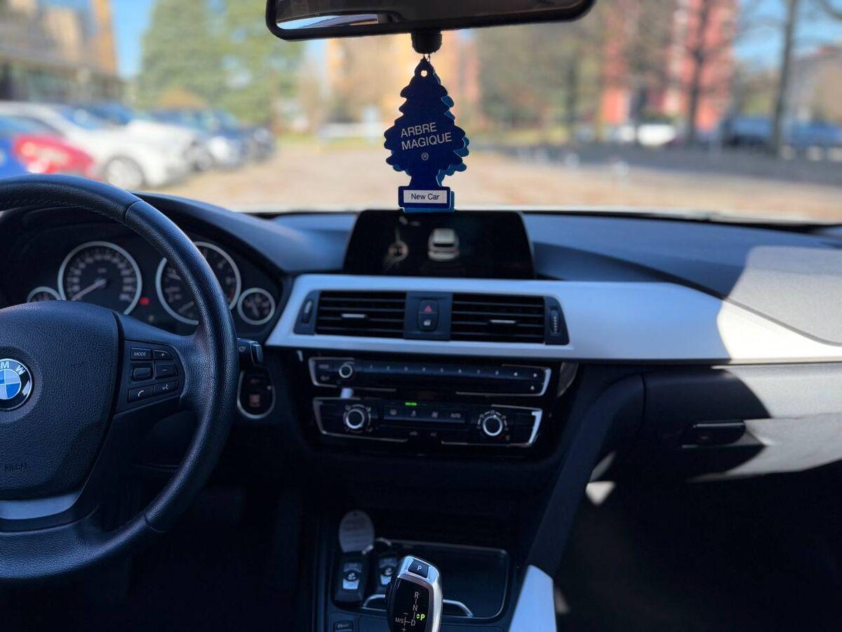 BMW Serie 3 Touring 318d Business Advantage auto BMW SERVICE!