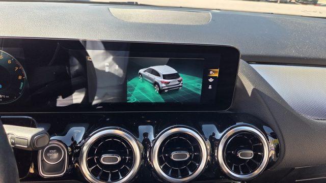MERCEDES-BENZ GLA 250 e hybrid EQ Business Extra PERMUTE GARANZIA 2028