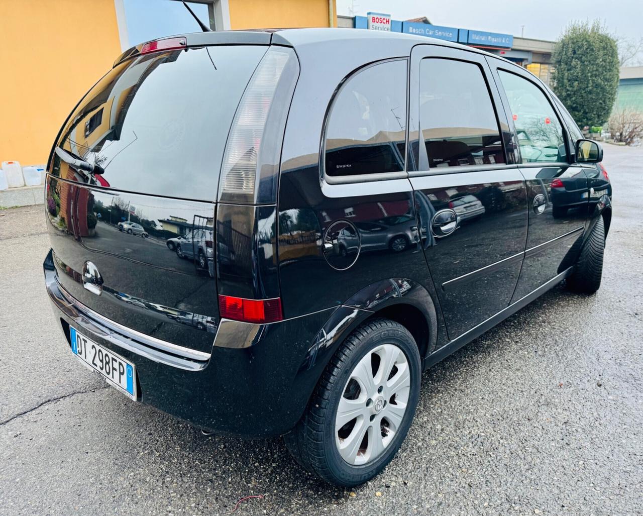 Opel Meriva 1.4 16V Cosmo ok Neopatentati