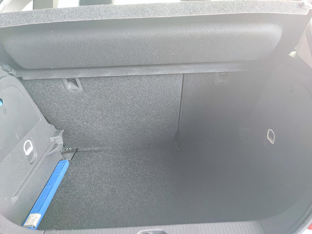 Opel Corsa 1.2 GPL-TECH b-color