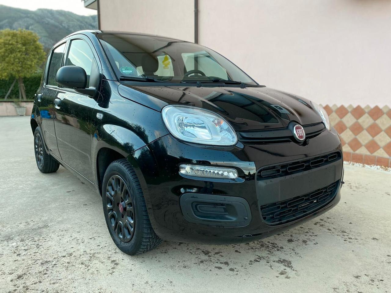 2018 FIAT PANDA POP