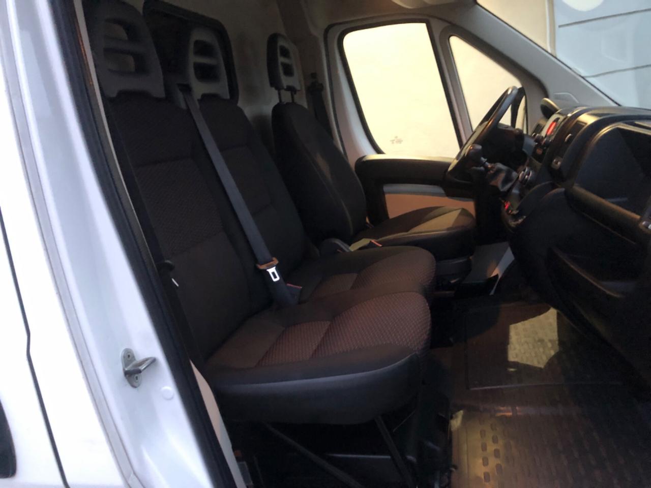 Peugeot Boxer 330 2.0 BlueHDi 130CV L1 H1 Furgone