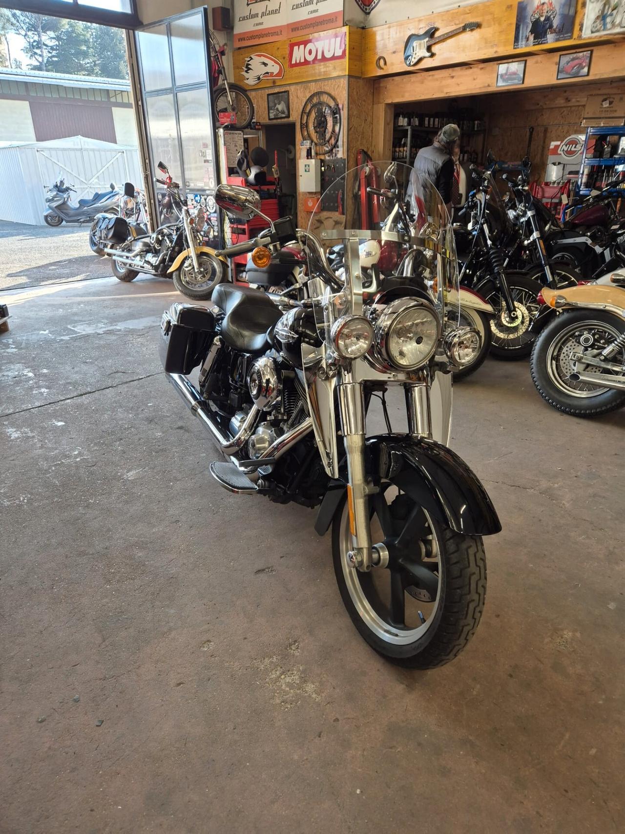 Harley-davidson Dyna Switchback