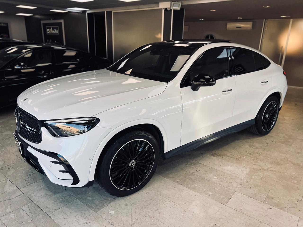 MERCEDES GLC 220 D COUPE PANO AMG