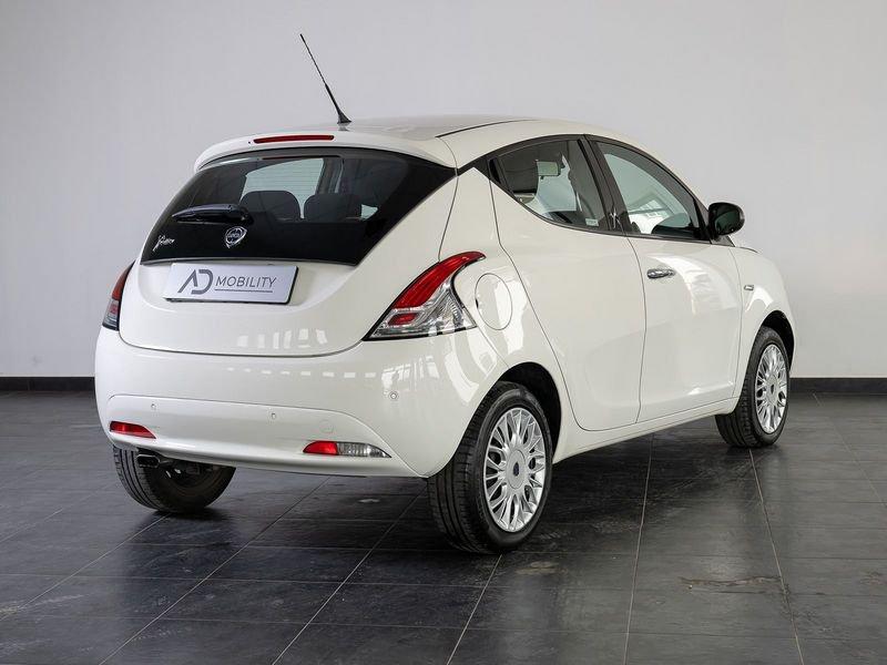 Lancia Ypsilon Ypsilon 0.9 Twinair 85 CV 5 porte S&S Silver