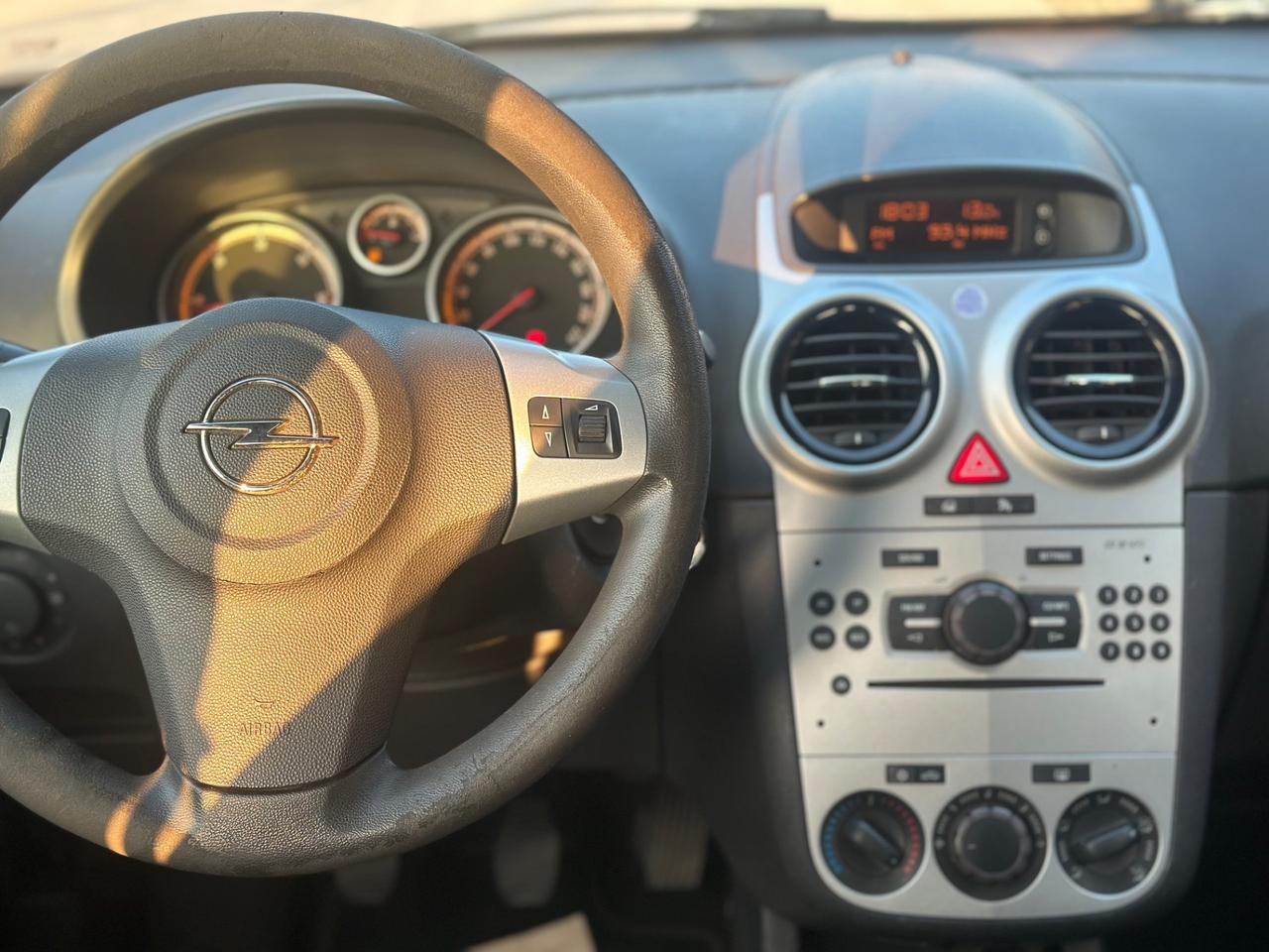 Opel CORSA 1.3 MULTIJET 2009 - EURO 4