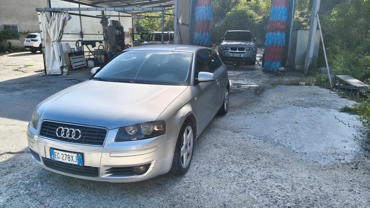 Audi A3 2.0 16V TDI Ambition + BMW 118D
