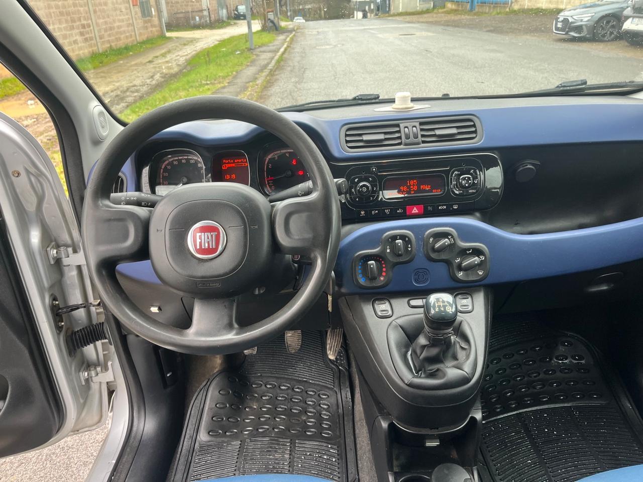 Fiat Panda 1.2 Lounge 2015 69CV 163.000 KM