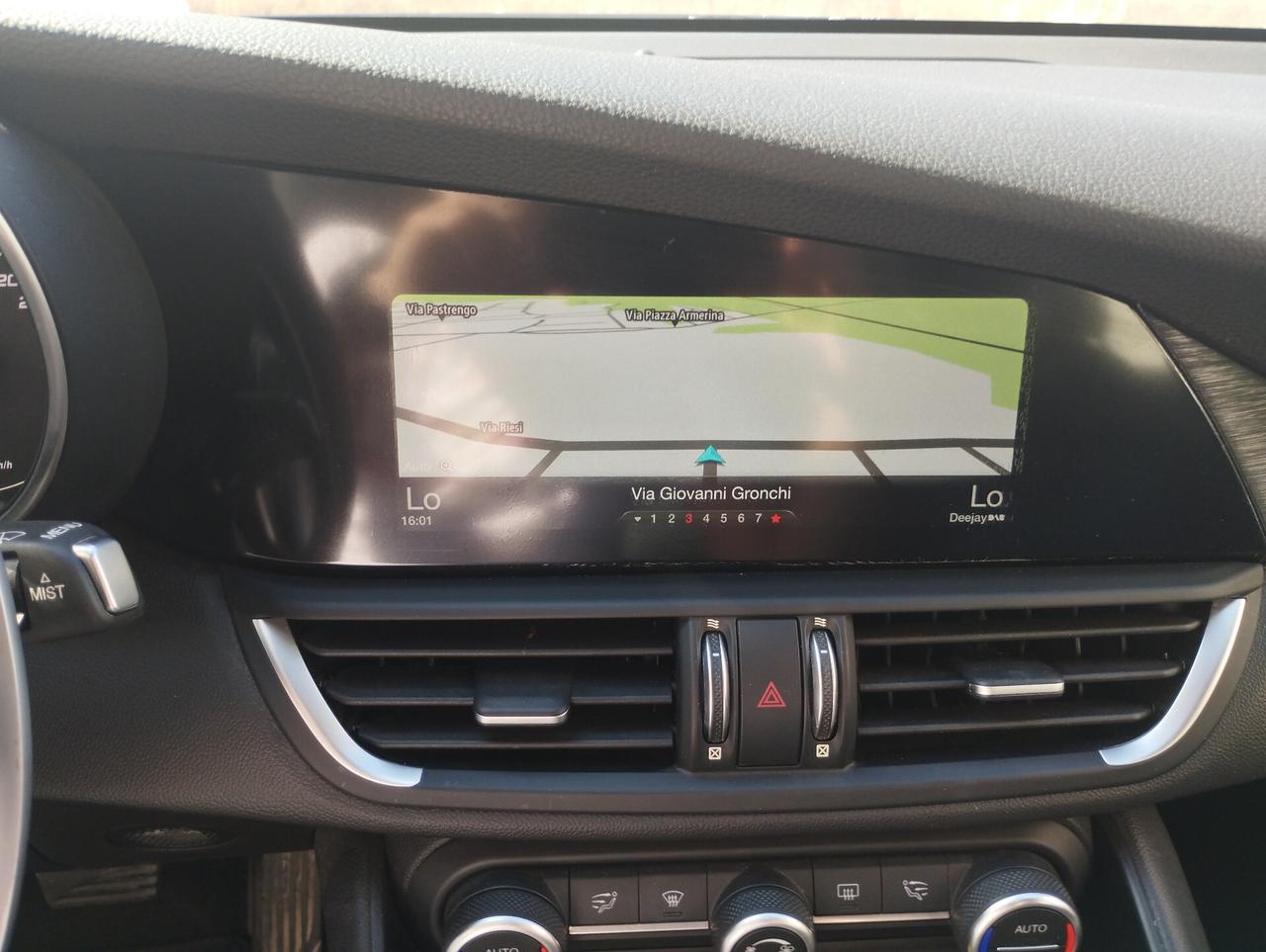 Alfa Romeo Giulia 2.2 Turbodiesel 190 CV AT8 Super