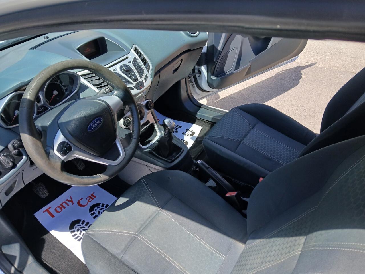 Ford Fiesta 1.2 82CV Titanium 1 proprietario