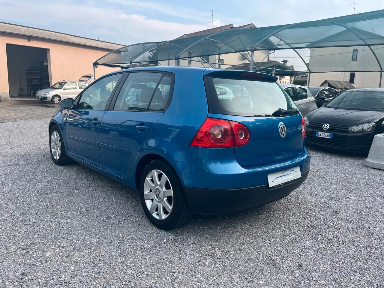 Volkswagen Golf 1.6 16V FSI 5p. Comfortline