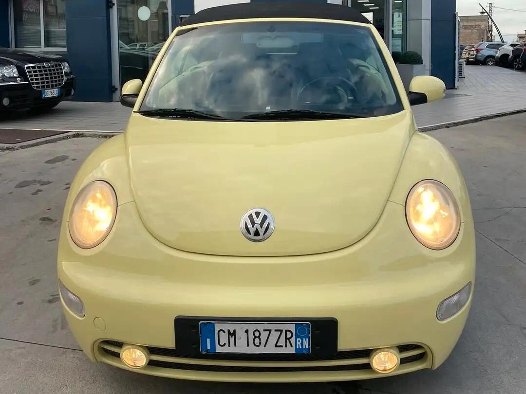 Volkswagen New Beetle 2.0 Cabrio