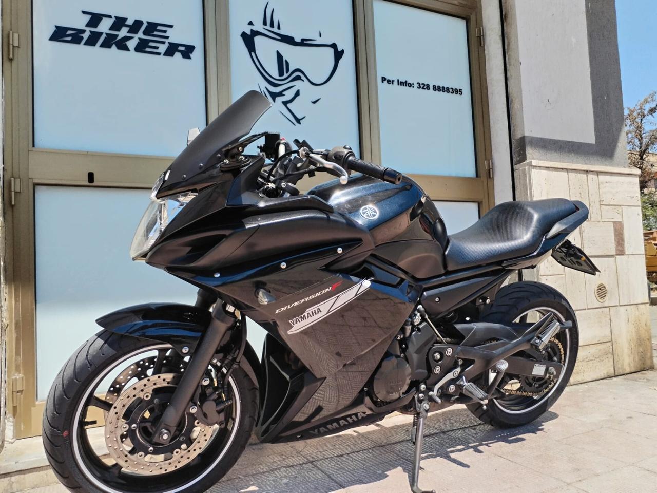 Yamaha XJ6 gt doppio allestimento