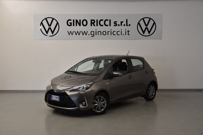 TOYOTA Yaris 1.5 Hybrid 5 porte Active