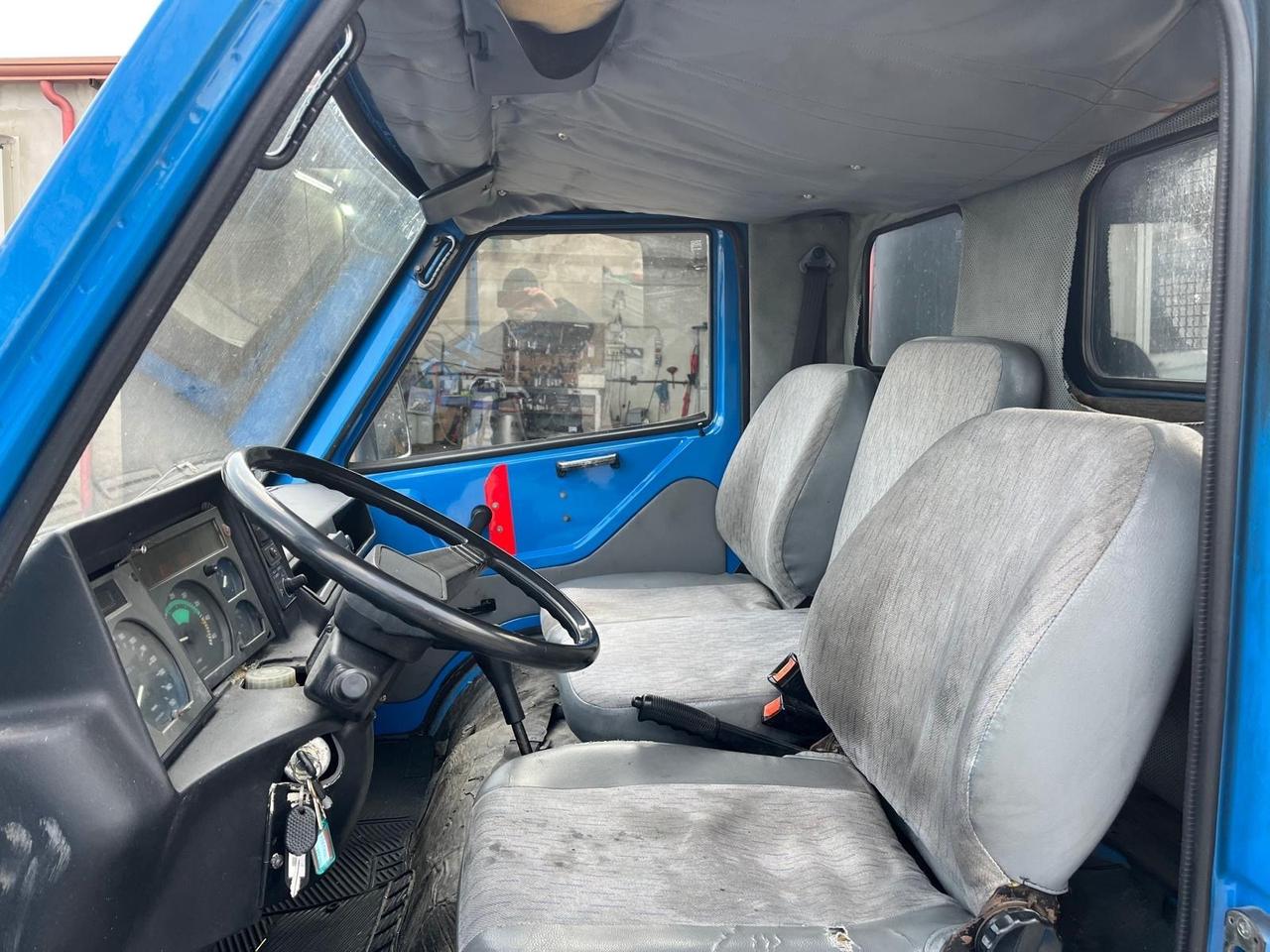 Bremach TB35-E2-2.8 cc-cassone fisso -2000