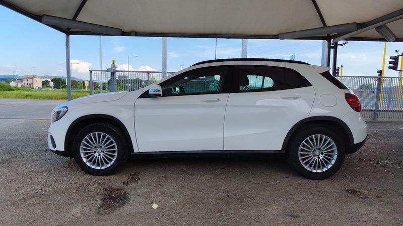 Mercedes-Benz GLA GLA 200 d Automatic Business