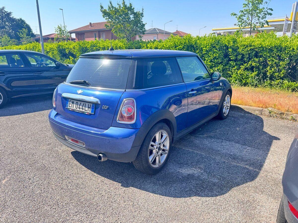 Mini Mini 2.0 Cooper D auto
