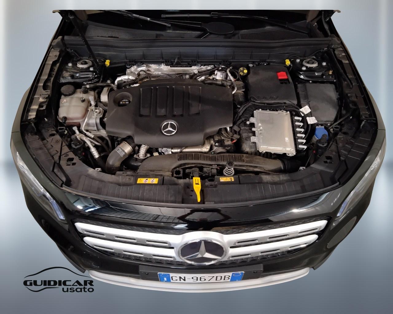 Mercedes-Benz GLB - X247 2019 - GLB 180 d Business Extra auto