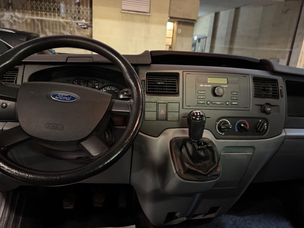 Ford Transit 2.2 Tdci 330 T 110 Cassone