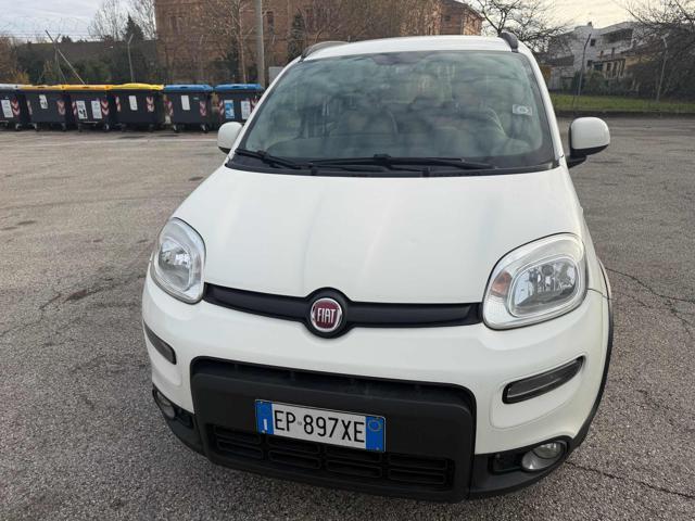 FIAT Panda 0.9 TwinAir Turbo Natural Power Trekking Bellissim