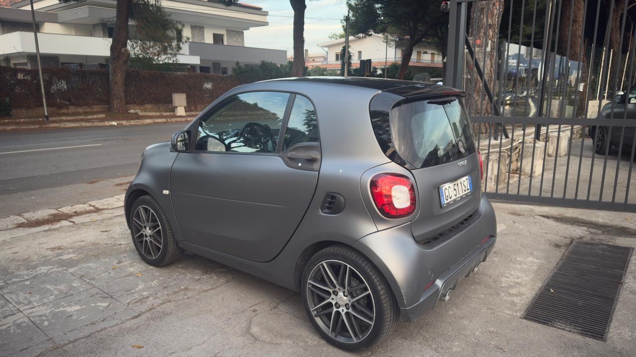Smart ForTwo 90 0.9 Turbo Allestimento Brabus