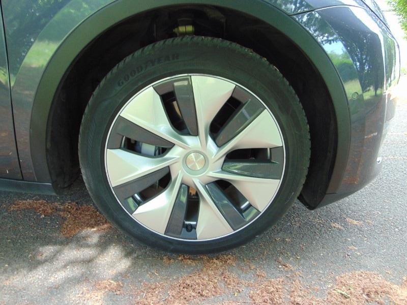 TESLA Model Y Model Y Long Range AWD