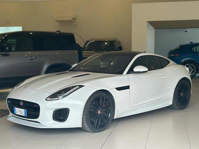JAGUAR F-Type 2.0 aut. Coupé Chequered Flag