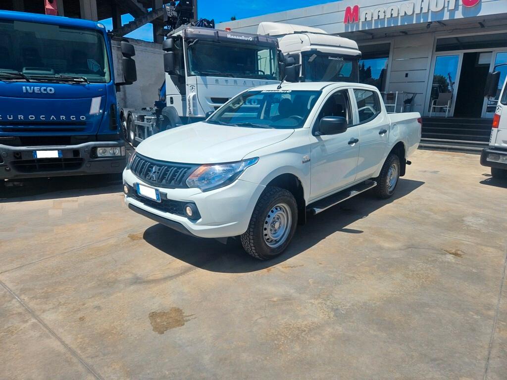 MITSUBISHI L200 PICK-UP 4X4 -2016