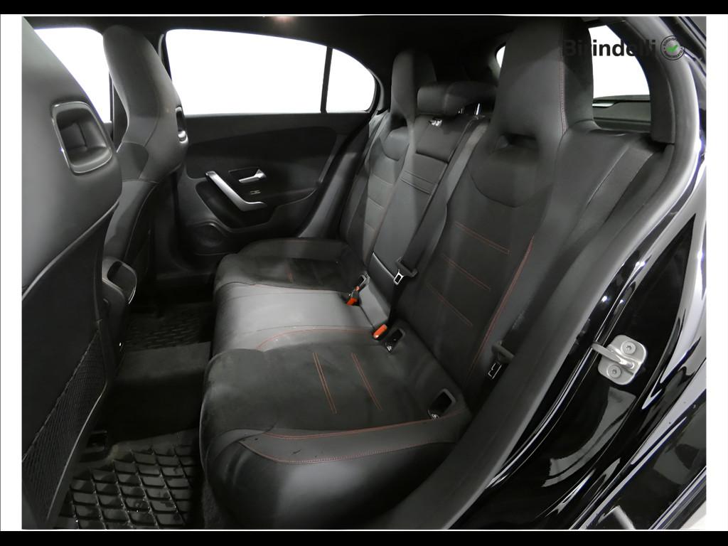 Mercedes-Benz Classe A (W177) - A 180 d Automatic AMG Line Premium