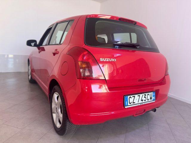 SUZUKI Swift 1.3 5p. GLX