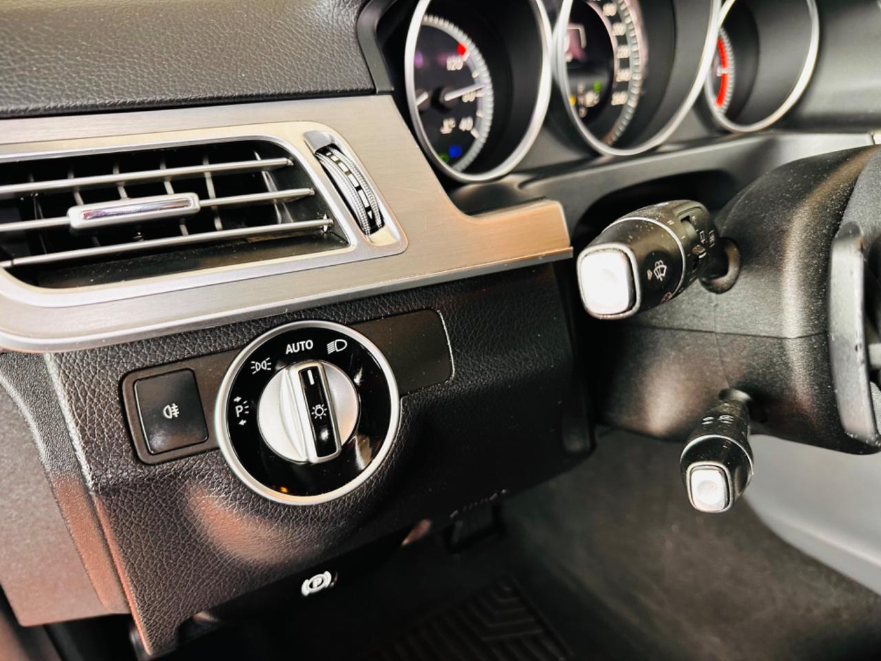 Mercedes-benz E 200 BlueTEC Premium