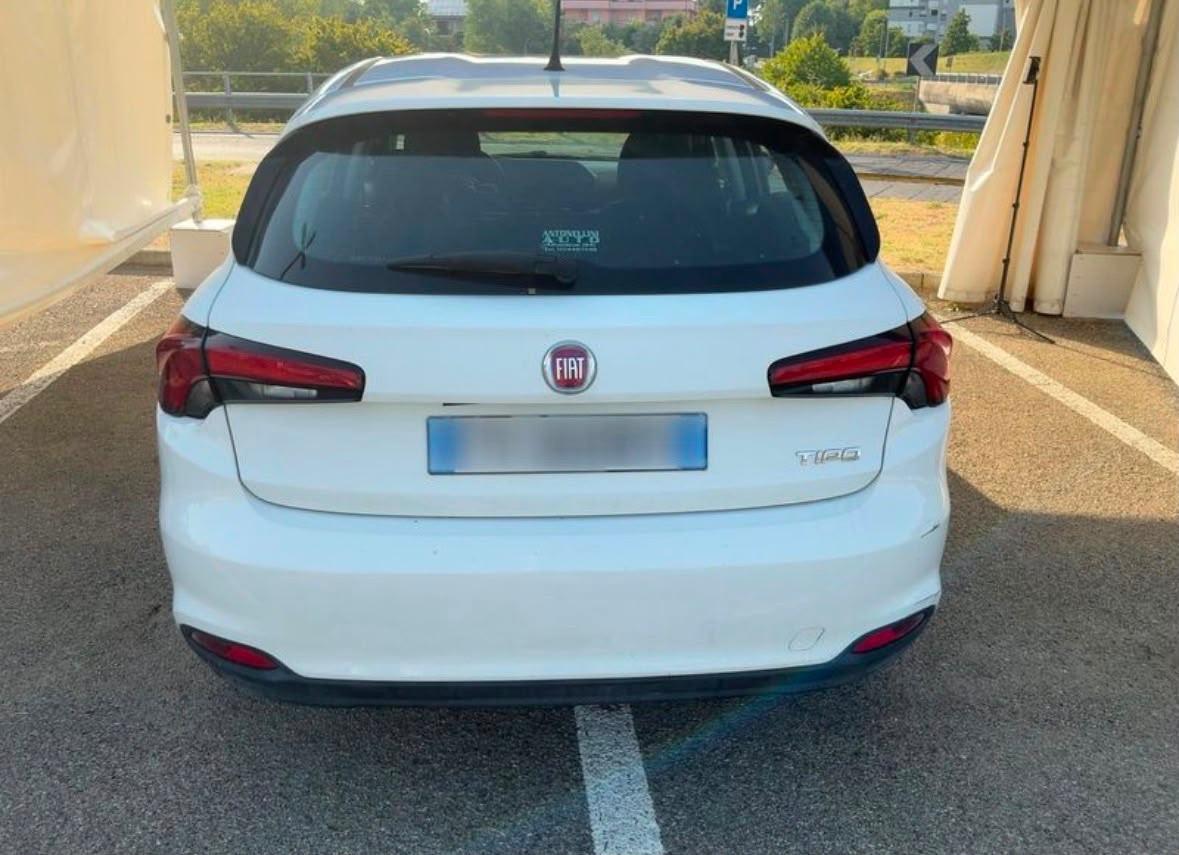 Fiat Tipo 1.4 5 porte Easy 01/2019