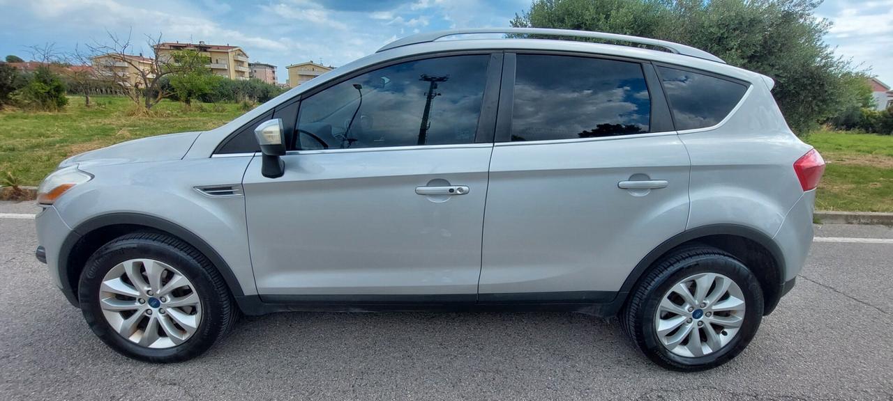 KUGA 2,0 DIESEL 163 CV 4WD 4X4 POWERSHIFT SEDILI ELETTRICI PELLE TELEFONO NAVIGATORE FULL
