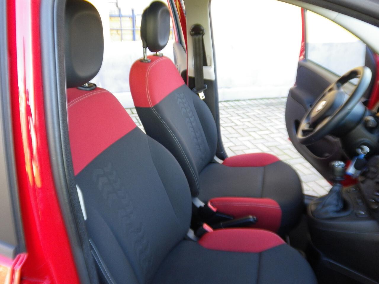 Fiat Panda 1.2 Easy- CON 5&deg; POSTO E RUOTA DI SCORTA