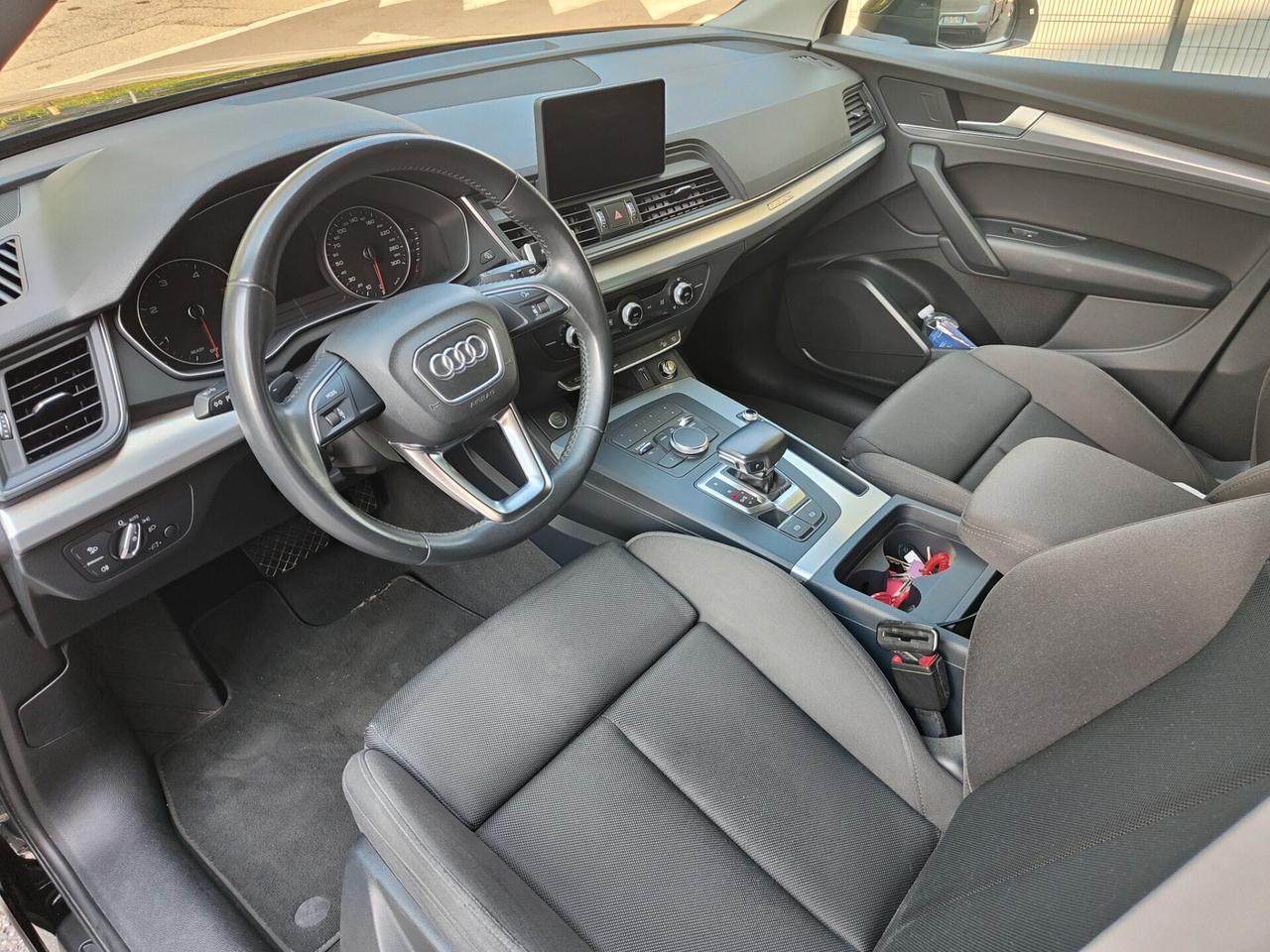 Audi Q5 2.0 TDI quattro S tronic Business