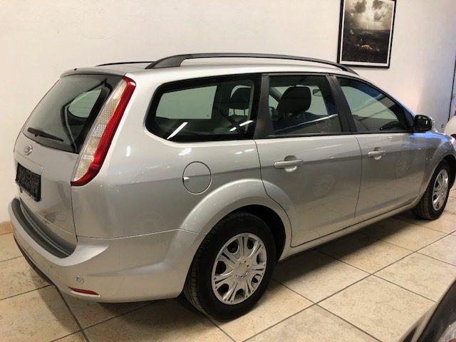 FORD Focus 1.6 (100CV) Statiowagon
