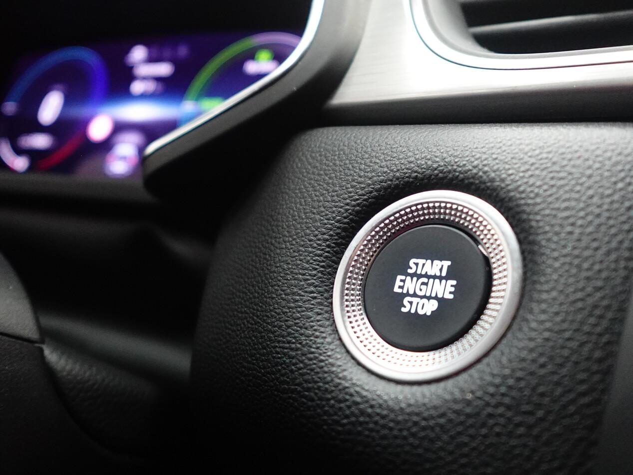 Renault Captur 1.6 E-TECH PHEV 160 CV INTENS