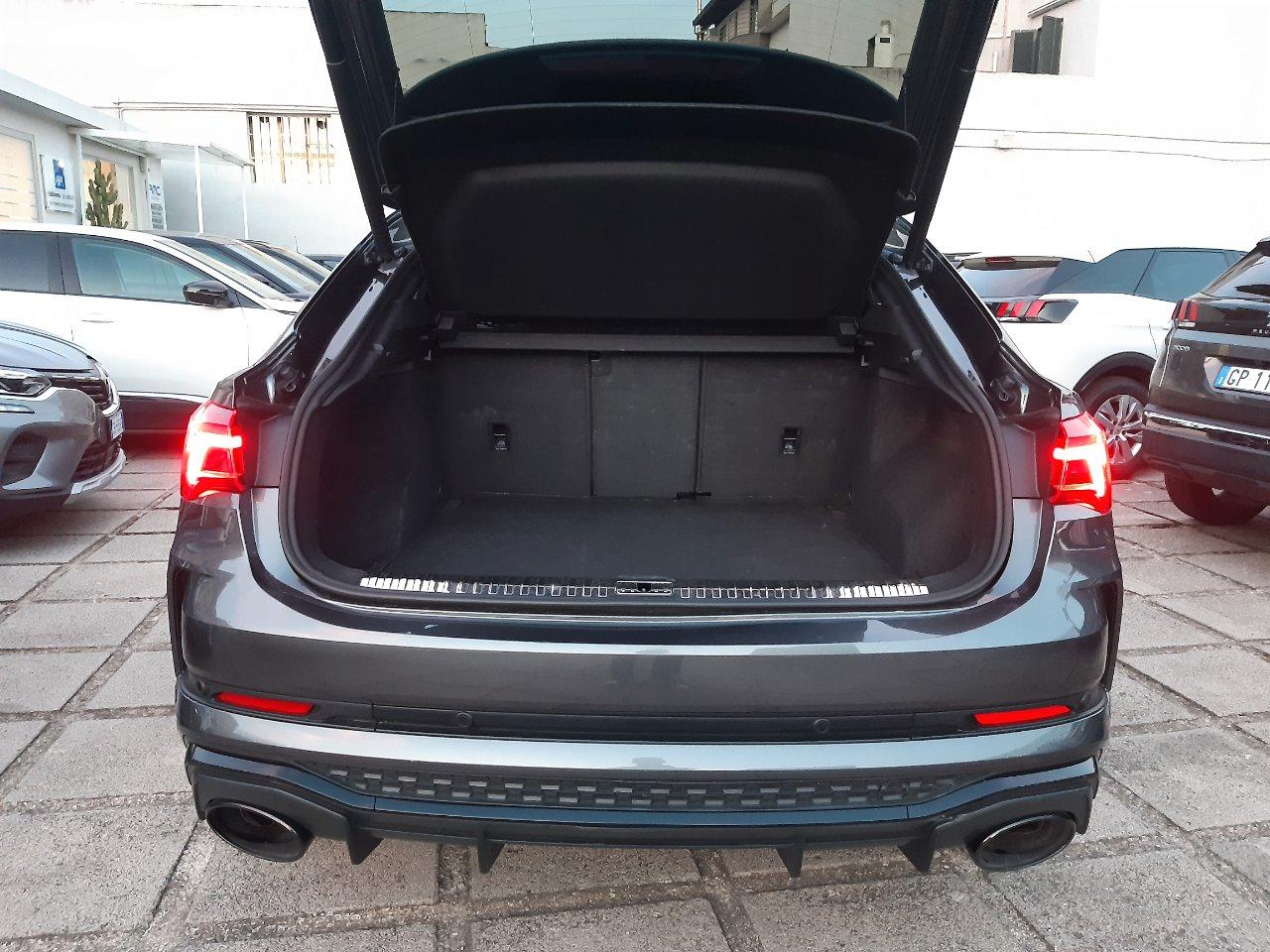 Audi RS Q3 Sportback Q3 Sportback RS 2.5 quattro s-tronic