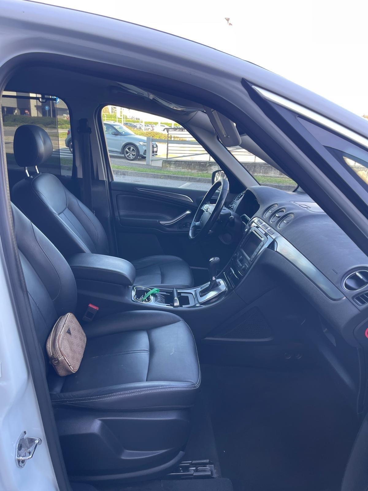 Ford S-Max 2.0 TDCi 163CV Powershift New Titanium
