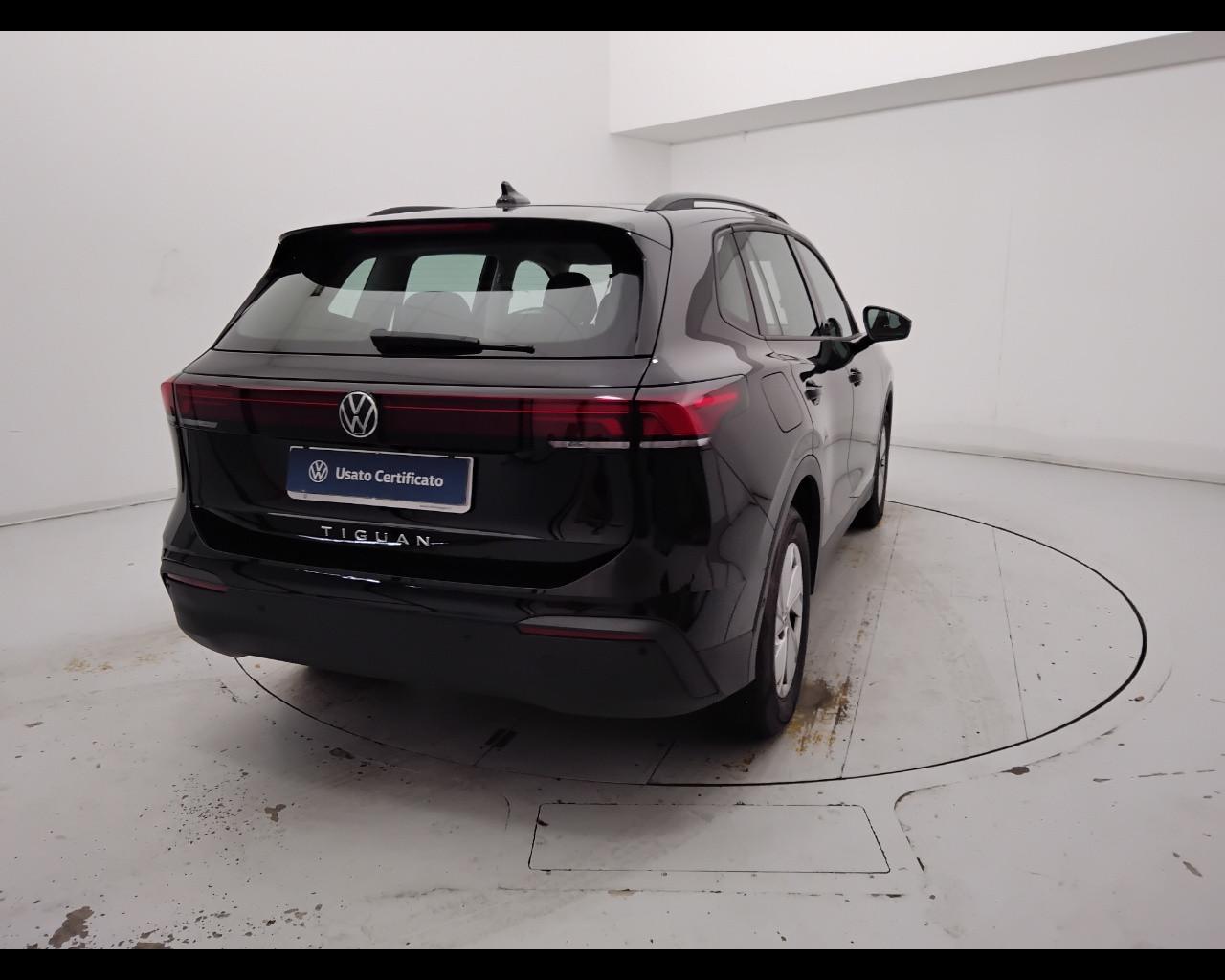 VOLKSWAGEN Tiguan III 2024 - Tiguan 2.0 tdi Life 150cv dsg