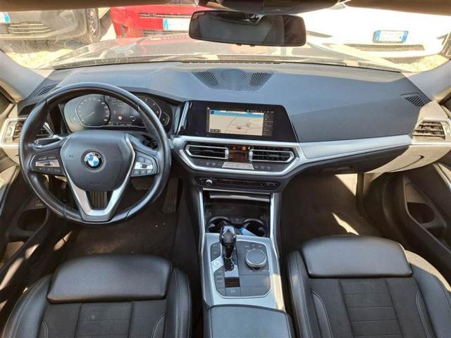 BMW 318 d 48V Touring Sport