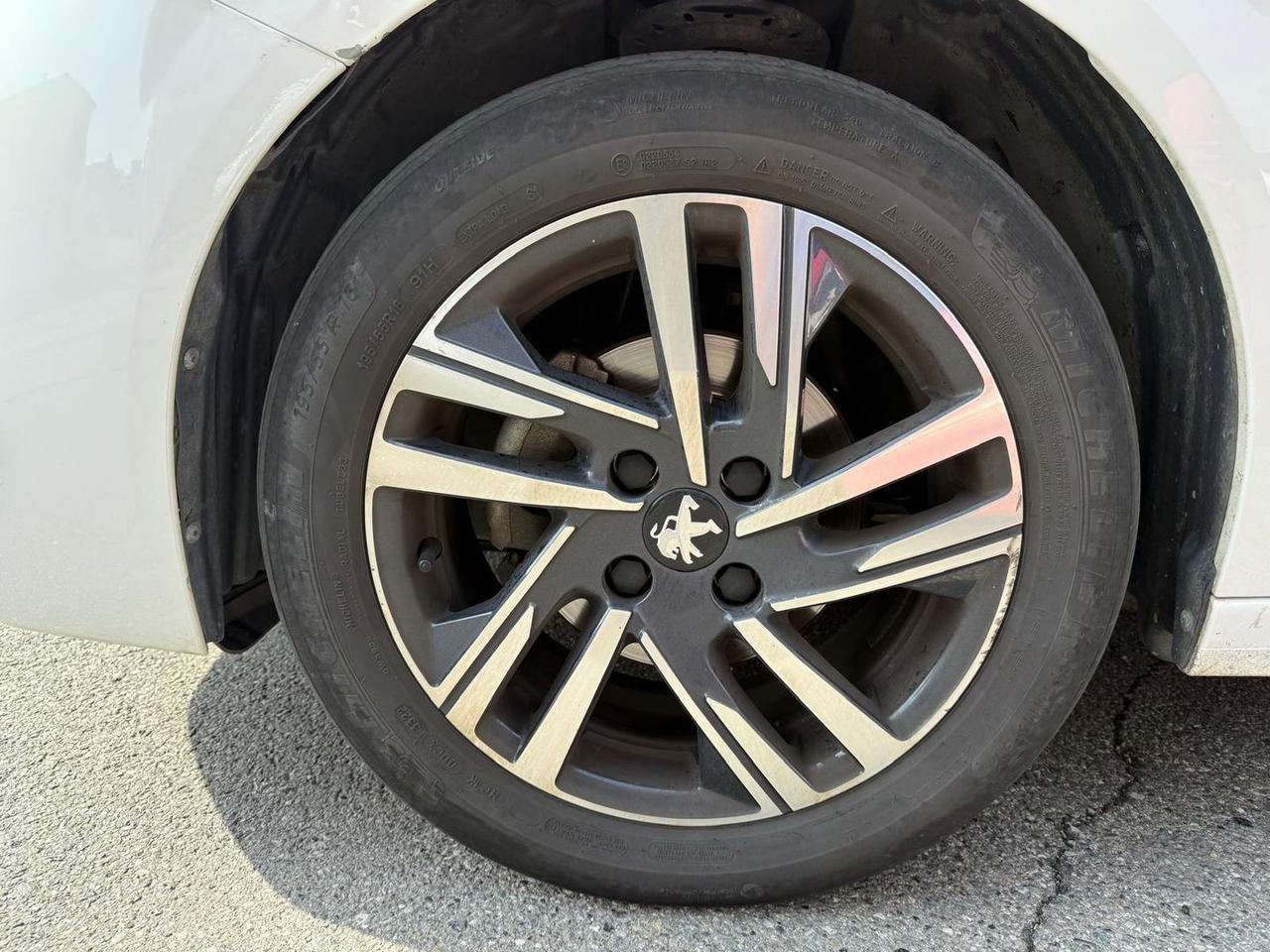 Peugeot 208 Active 1.2 PureTech 75