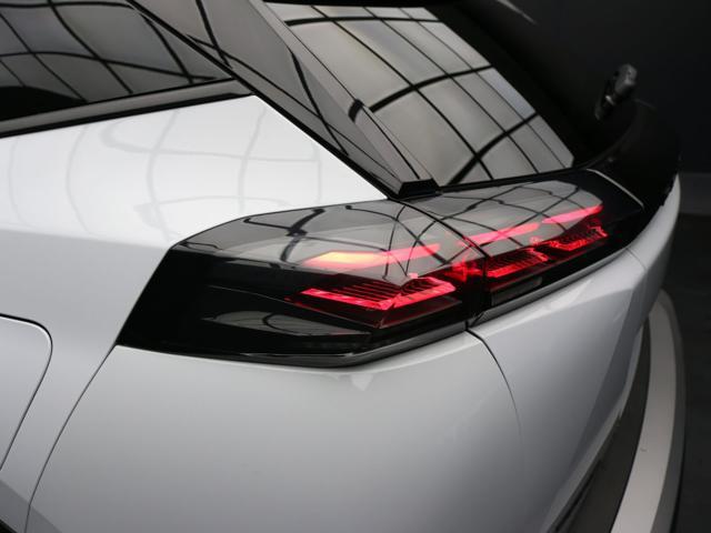 PEUGEOT 2008 PureTech 100 S&S Allure