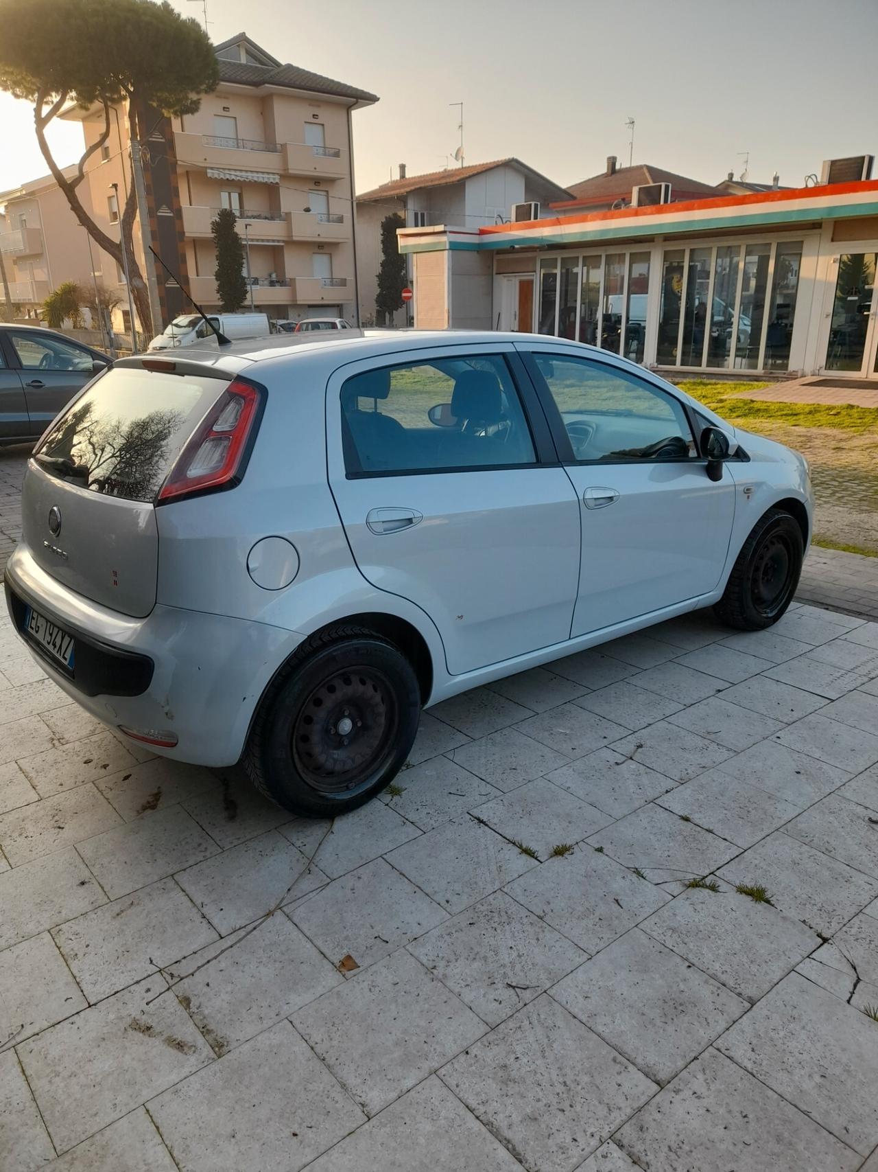 Fiat Grande Punto 1.4 5 porte GPL