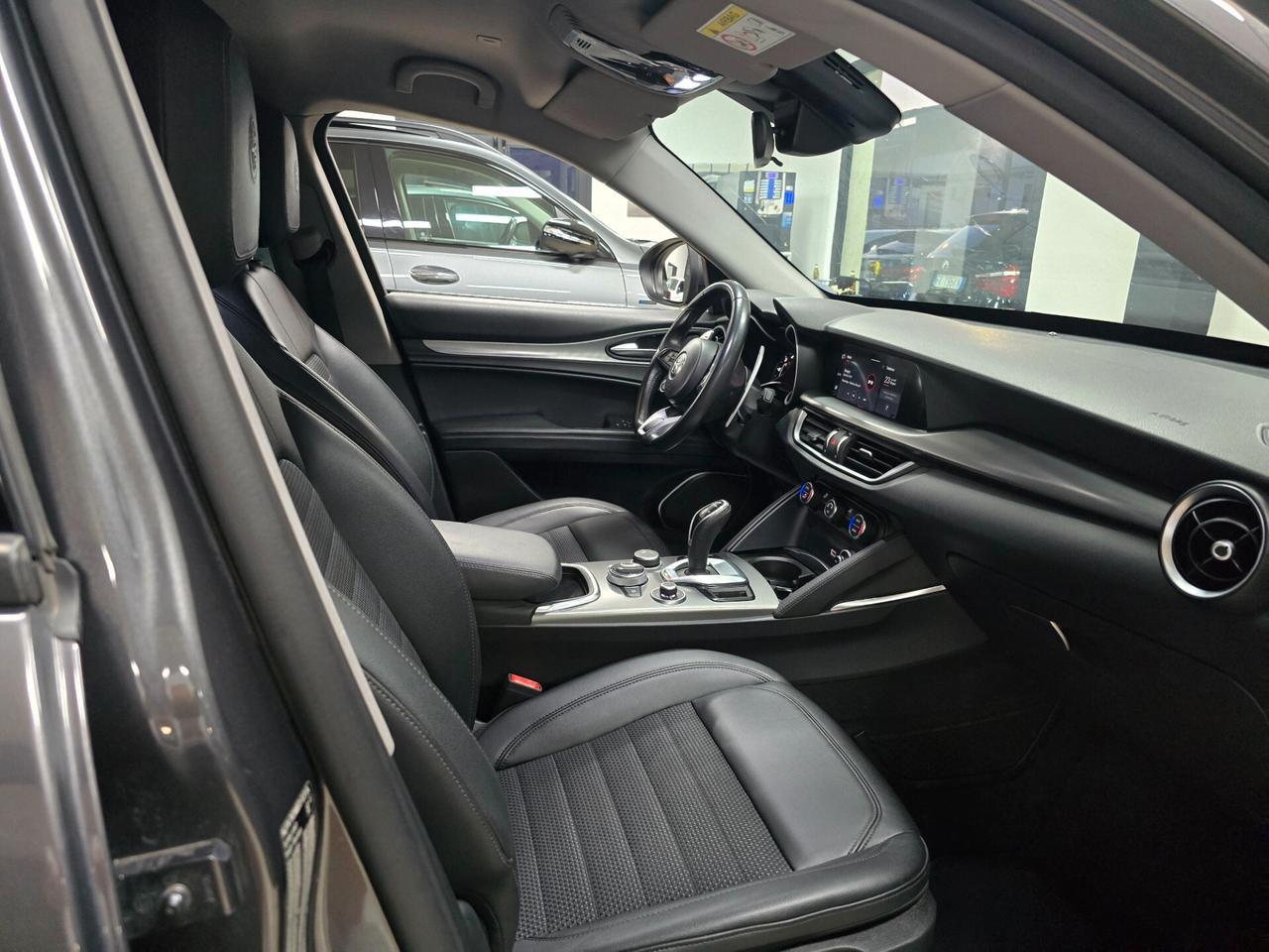 Alfa Romeo Stelvio 2.2 Turbodiesel 190 CV AT8 Q4 Sprint