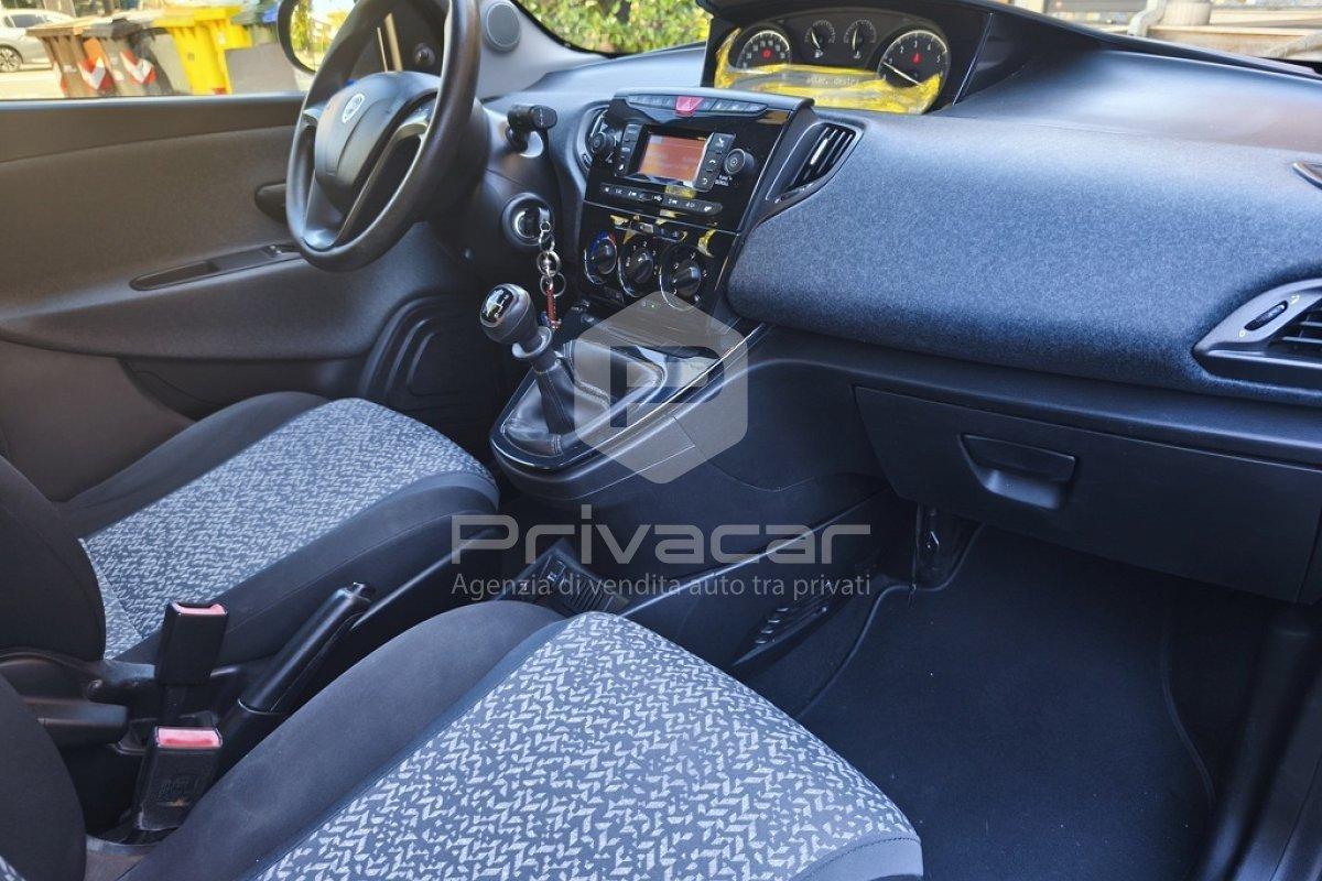 LANCIA Ypsilon 1.2 69 CV 5 porte GPL Ecochic Elefantino Blu