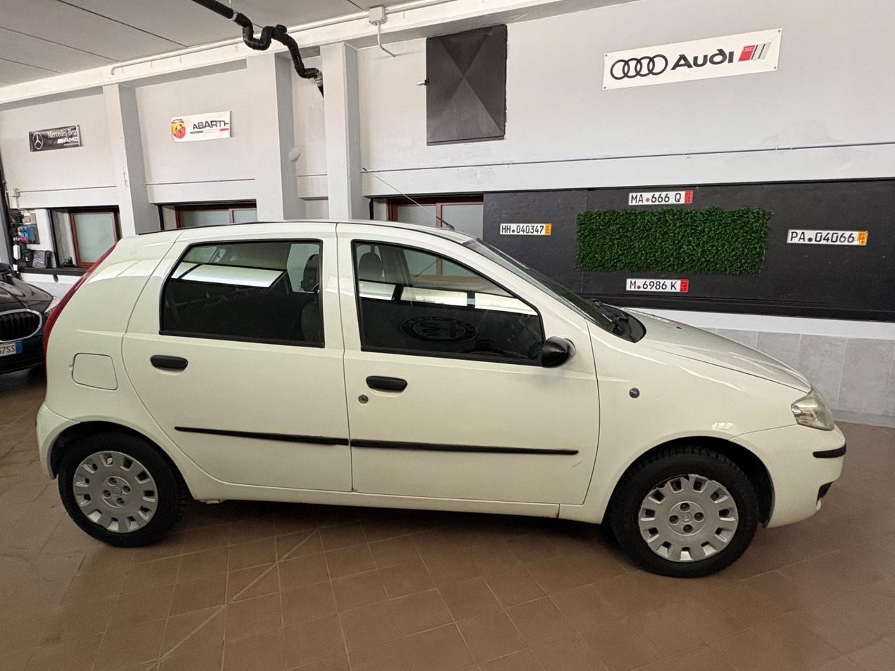 Fiat Punto 1.2 GPL 60cv anno 2009 neopatentati