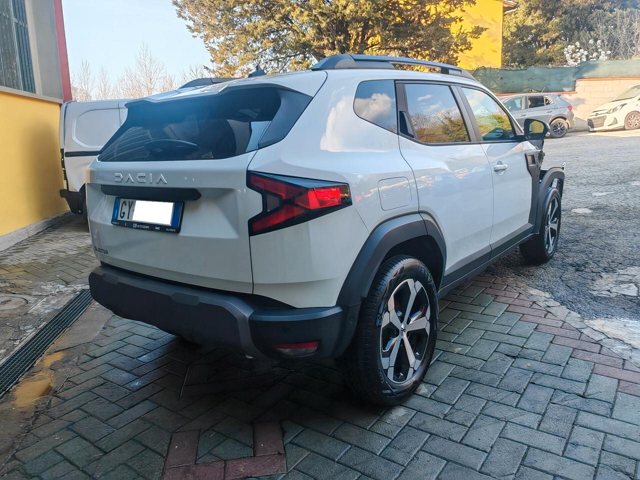 Dacia Duster nuova GPL Km 10.900